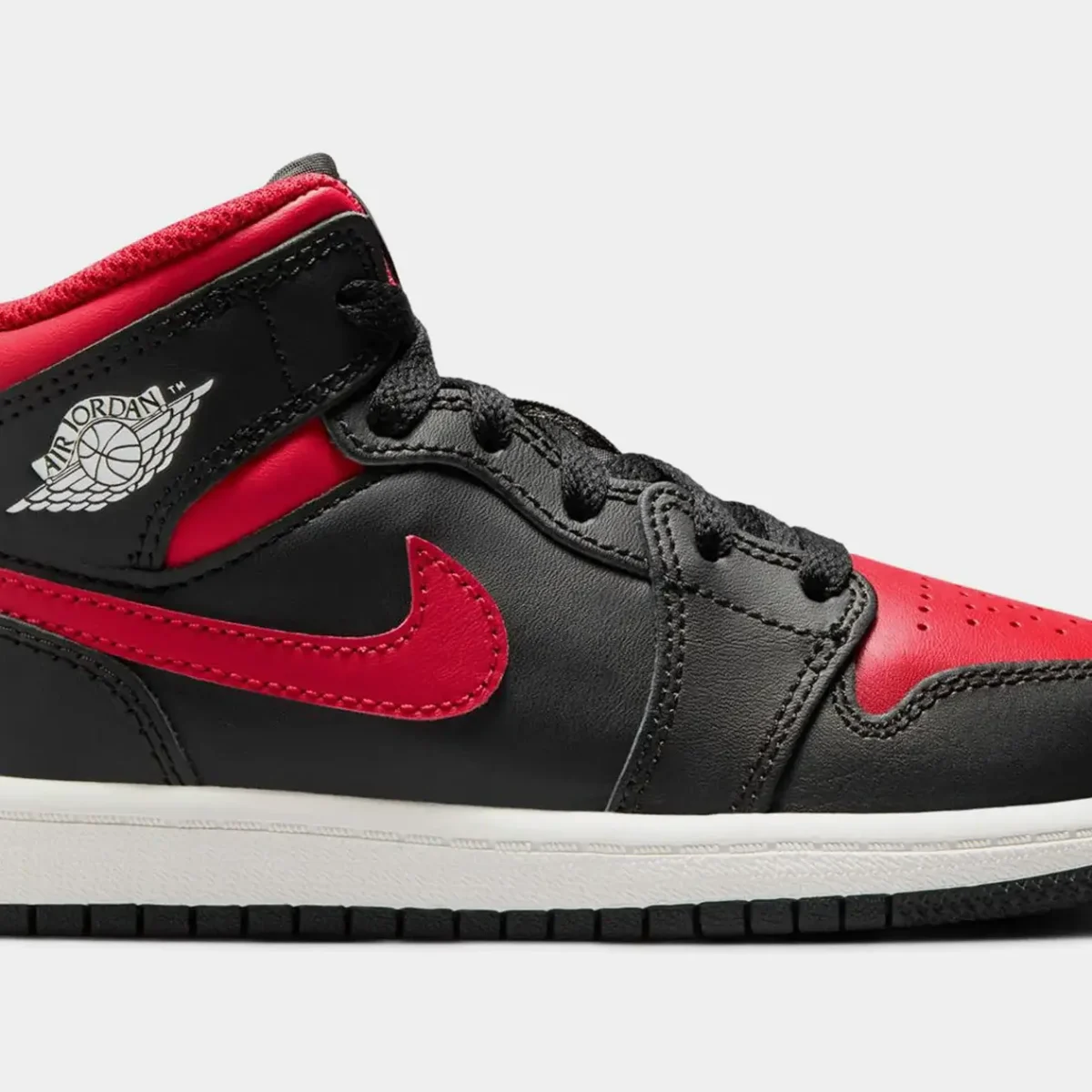 JORDAN 1 MID BP (Niño)